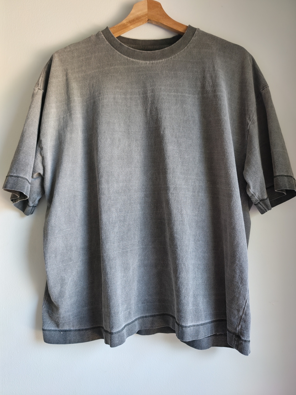Men's Washed Gray Short Sleeve Crewneck Shirt